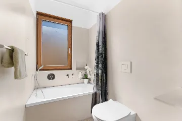 Modern Family Villa with Pool in Pula