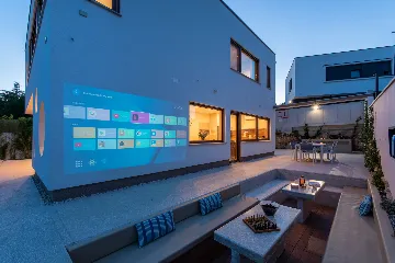 Modern Family Villa with Pool in Pula