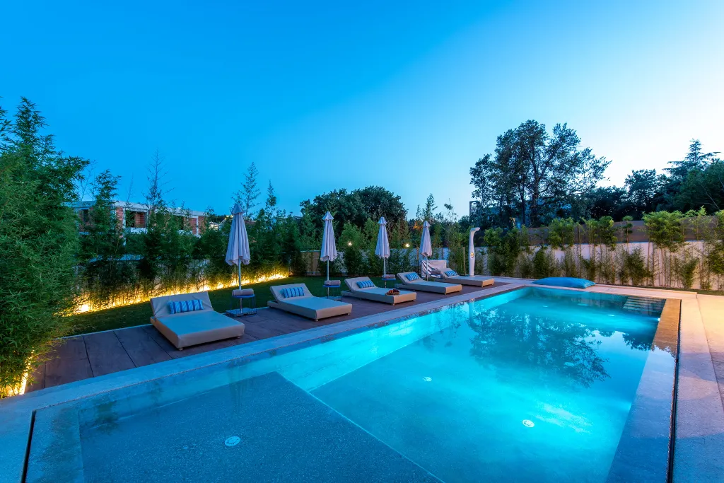 Modern Family Villa with Pool in Pula