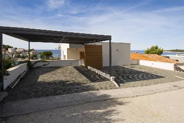 Coastal Retreat Villa with Pool, Primošten