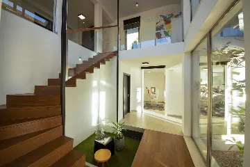 Coastal Retreat Villa with Pool, Primošten