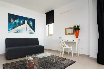 Coastal Retreat Villa with Pool, Primošten