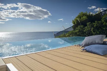 Coastal Retreat Villa with Pool, Primošten