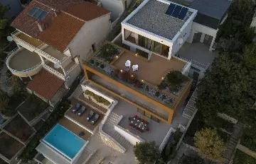 Coastal Retreat Villa with Pool, Primošten
