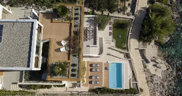 Coastal Retreat Villa with Pool, Primošten