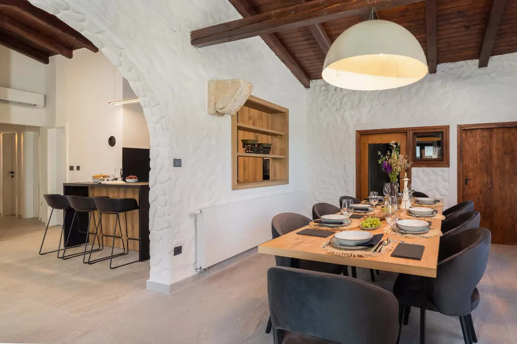 Secluded Mediterranean Villa with Heated Pool, Vodice