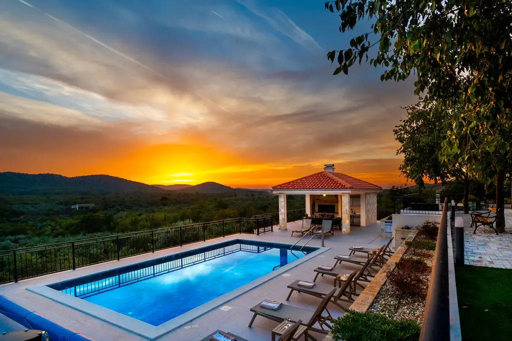 Secluded Mediterranean Villa with Heated Pool, Vodice