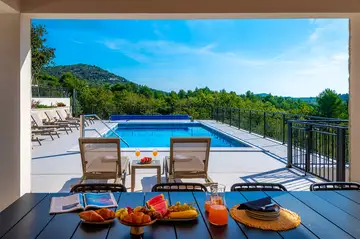 Secluded Mediterranean Villa with Heated Pool, Vodice