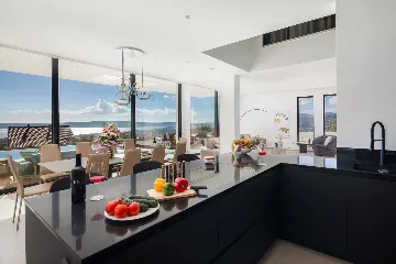 Contemporary 5-Bedroom Villa with Pool in Kaštel Stari