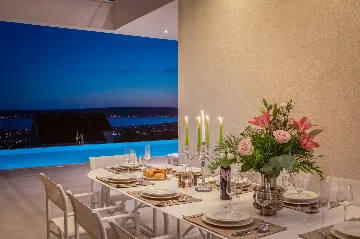 Contemporary 5-Bedroom Villa with Pool in Kaštel Stari