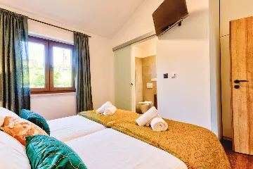 Modern Poolside Villa in Kaštelir, Croatia