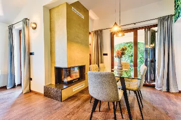 Modern Poolside Villa in Kaštelir, Croatia