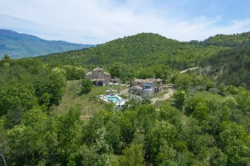 Heritage Villa Retreat with Pool in Paz