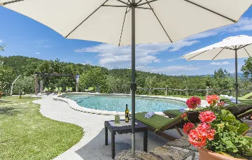 Heritage Villa Retreat with Pool in Paz