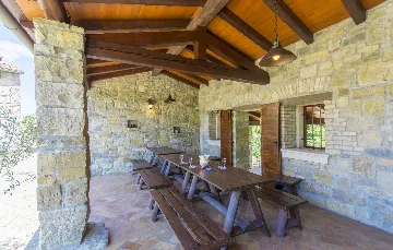 Heritage Villa Retreat with Pool in Paz