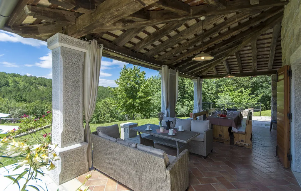 Heritage Villa Retreat with Pool in Paz