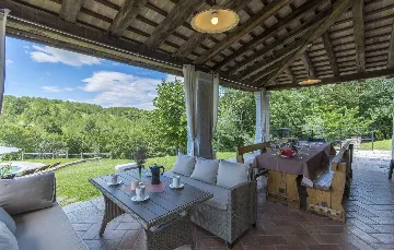 Heritage Villa Retreat with Pool in Paz