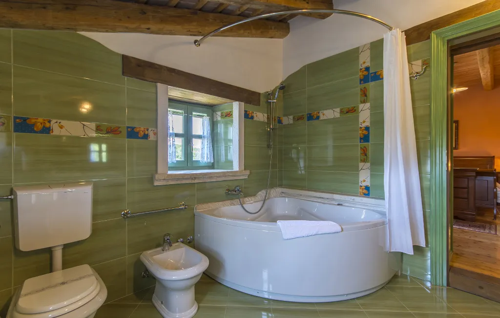 Heritage Villa Retreat with Pool in Paz