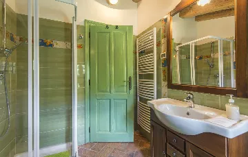 Heritage Villa Retreat with Pool in Paz