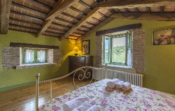 Heritage Villa Retreat with Pool in Paz