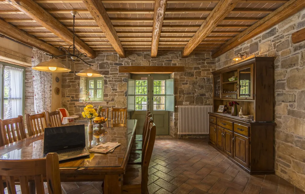 Heritage Villa Retreat with Pool in Paz