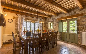 Heritage Villa Retreat with Pool in Paz