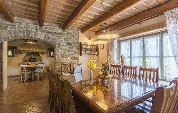 Heritage Villa Retreat with Pool in Paz