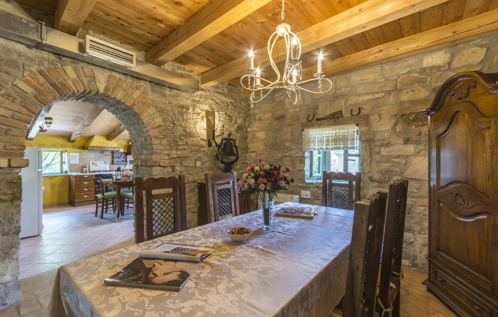 Heritage Villa Retreat with Pool in Paz
