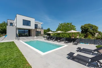 Modern Family Villa with Pool in Labin