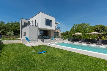 Modern Family Villa with Pool in Labin