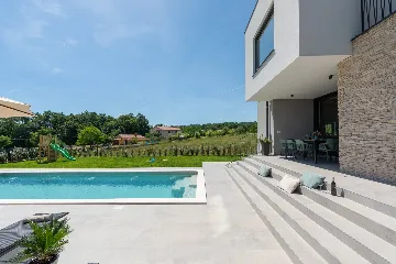 Modern Family Villa with Pool in Labin