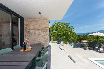 Modern Family Villa with Pool in Labin