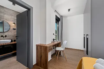 Modern Family Villa with Pool in Labin