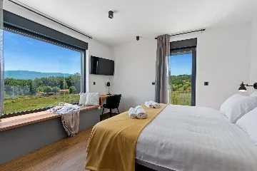 Modern Family Villa with Pool in Labin