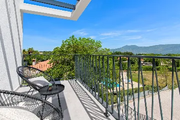 Modern Family Villa with Pool in Labin