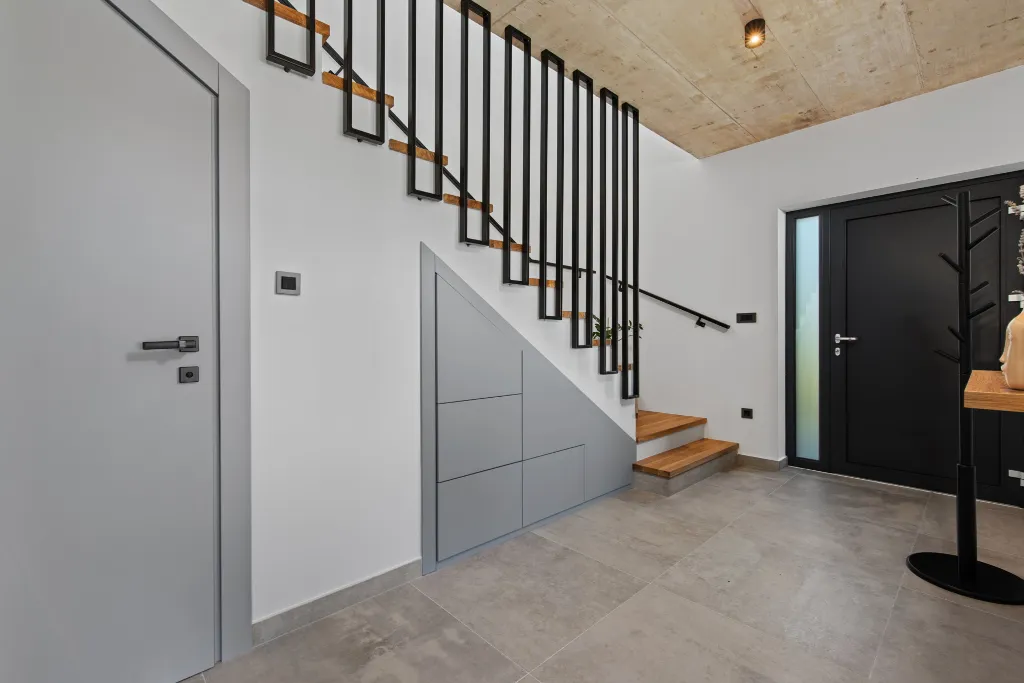 Modern Family Villa with Pool in Labin
