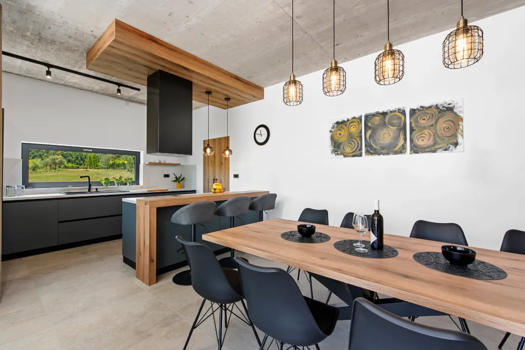 Modern Family Villa with Pool in Labin