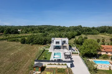 Modern Family Villa with Pool in Labin