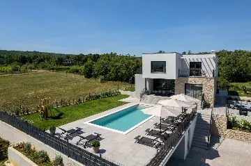 Modern Family Villa with Pool in Labin