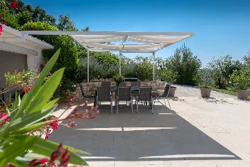 Spacious Family Villa with Garden in Pazin