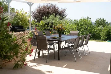 Spacious Family Villa with Garden in Pazin