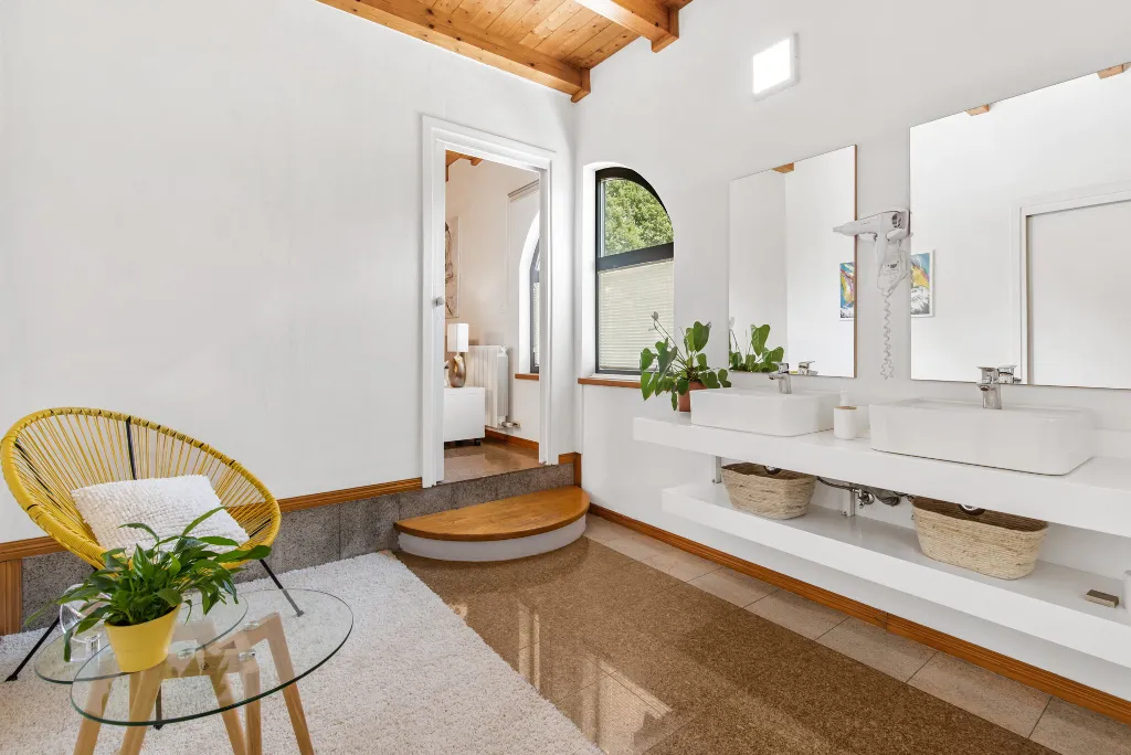Spacious Family Villa with Garden in Pazin