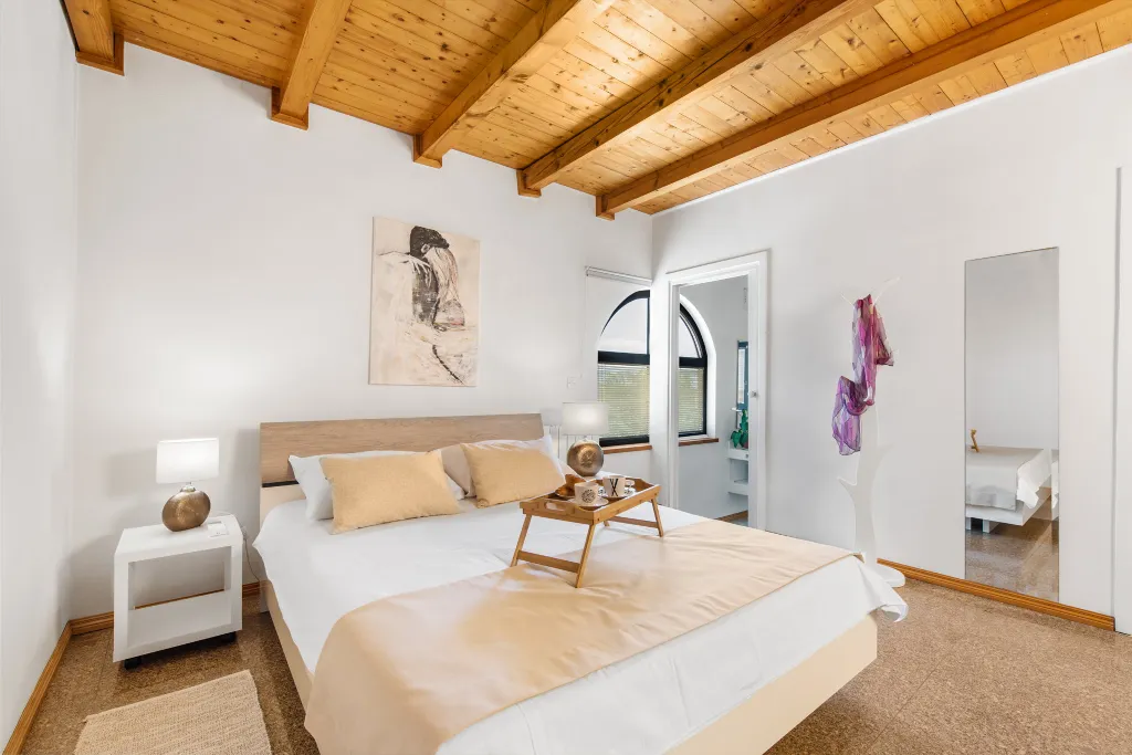 Spacious Family Villa with Garden in Pazin