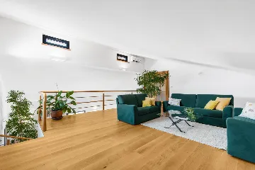 Spacious Family Villa with Garden in Pazin