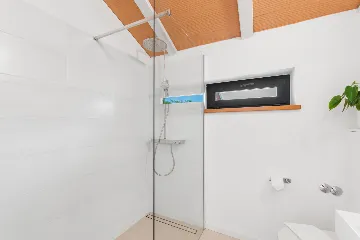 Spacious Family Villa with Garden in Pazin