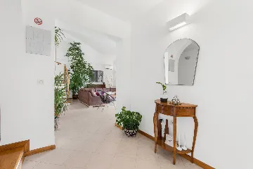 Spacious Family Villa with Garden in Pazin