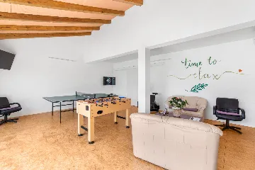 Spacious Family Villa with Garden in Pazin