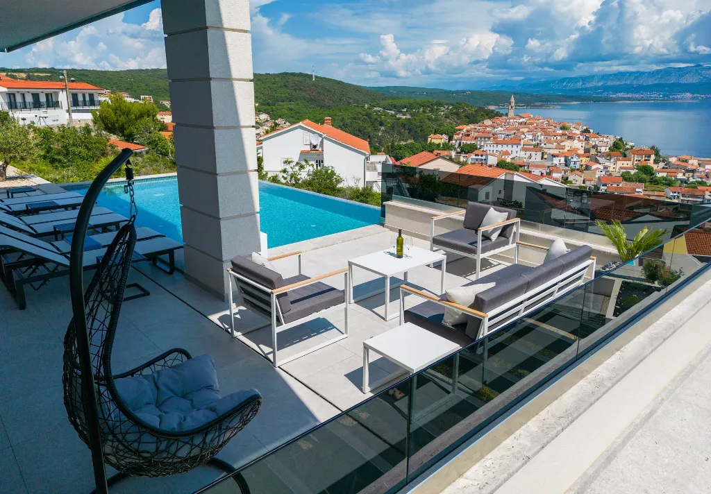 Modern Villa with Pool and Sauna in Vrbnik