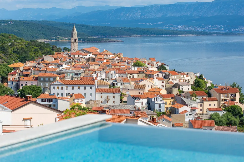 Modern Villa with Pool and Sauna in Vrbnik