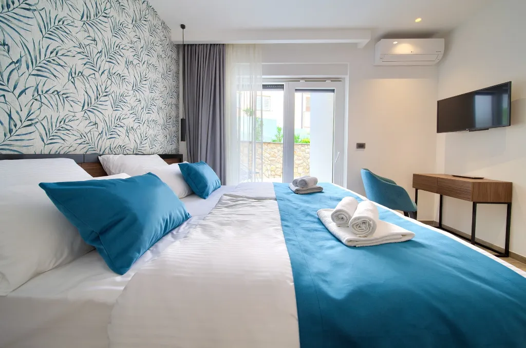 Modern Villa with Pool and Sauna in Vrbnik